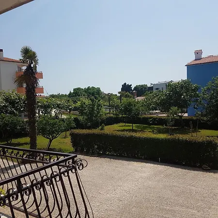 Apartment Attraktiver Standort By Interhome Medulin